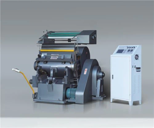 Kézi működtetésű melegfólia bélyegzőgép